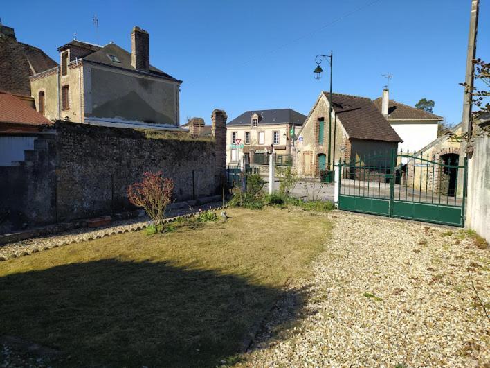 La Petite Venise Villa Longny les Villages Exterior foto